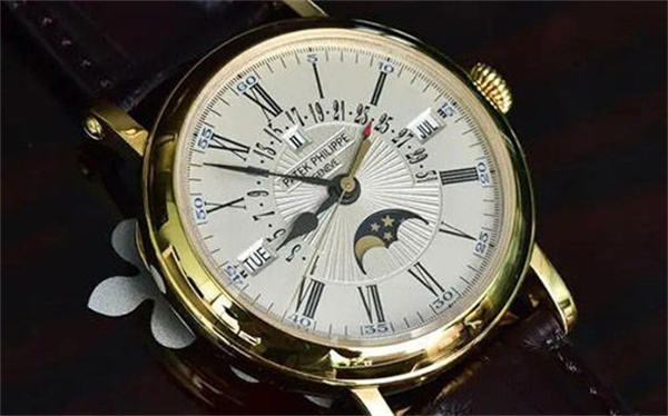 百达翡丽手表表盘生锈怎么修复 百达翡丽手表表盘生锈怎么修复