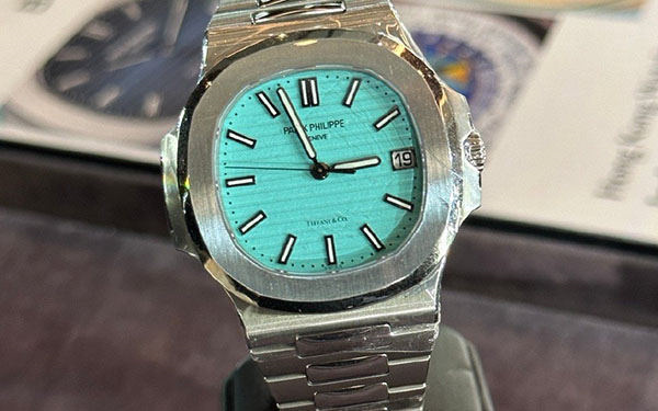 百达翡丽手表表蒙有划痕如何处理 百达翡丽手表表蒙有划痕如何处理